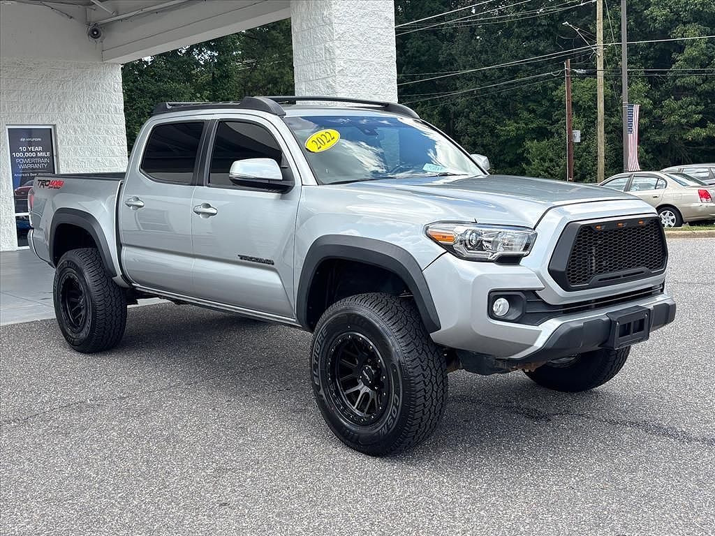 2022 Tacoma SR5