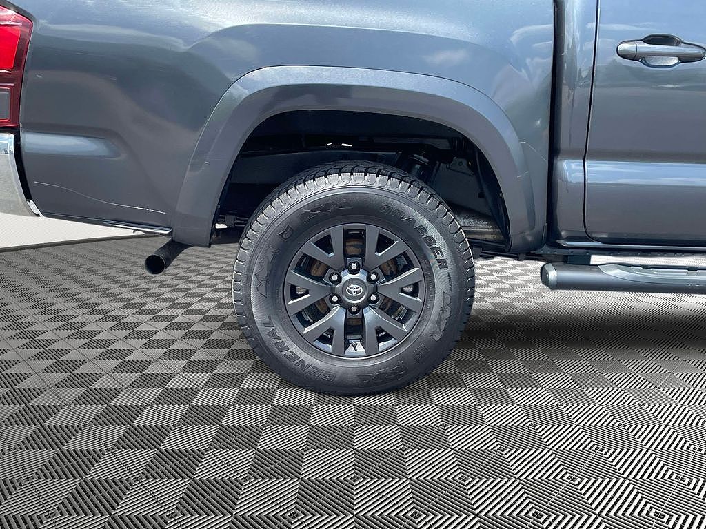 2023 Tacoma SR5