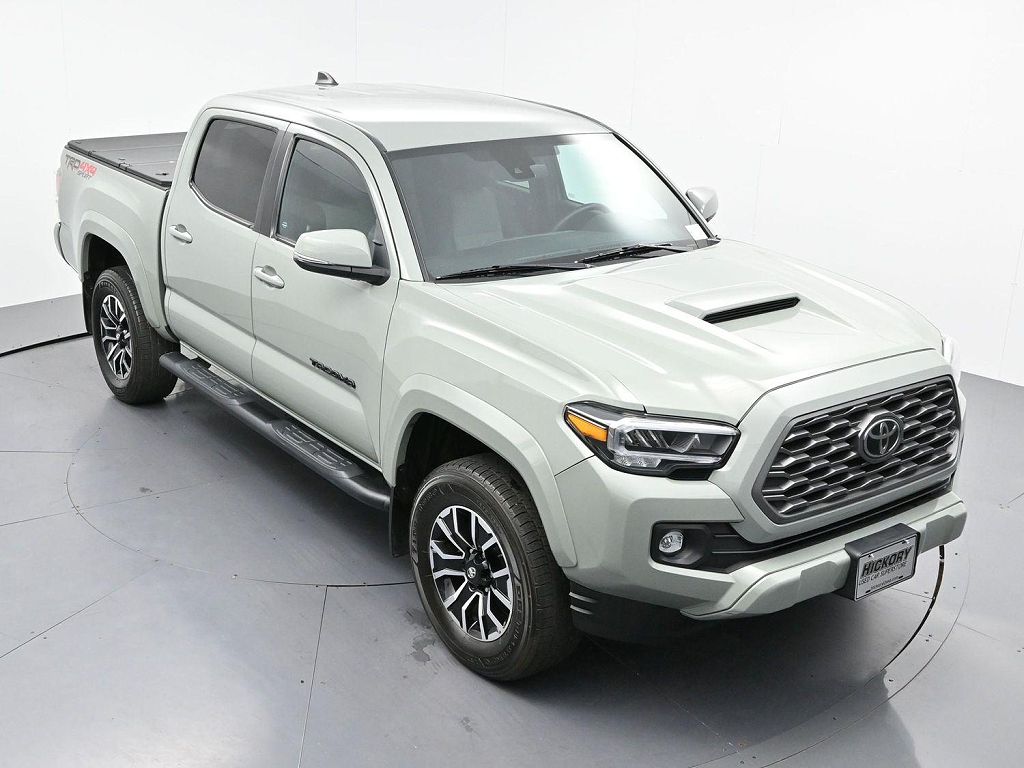2023 Tacoma SR5