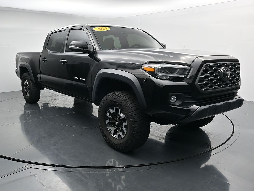 2023 Tacoma SR5