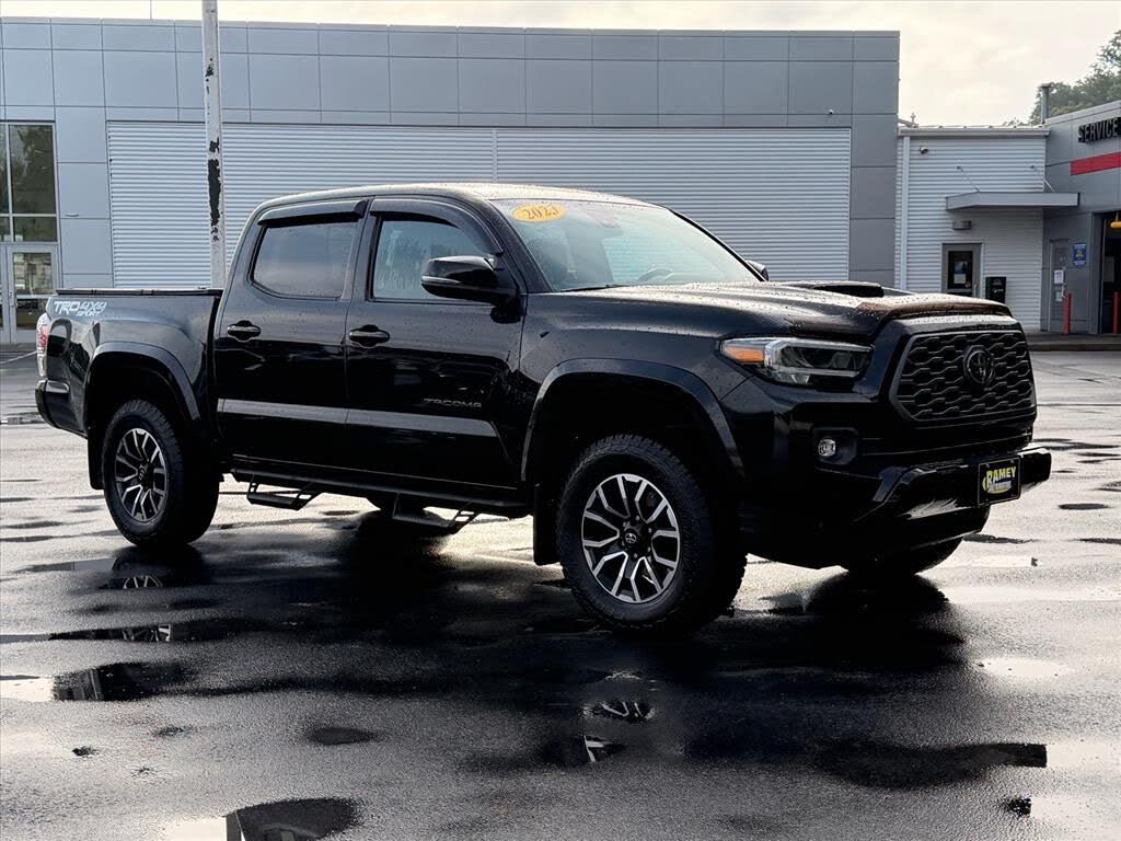 2023 Tacoma SR5
