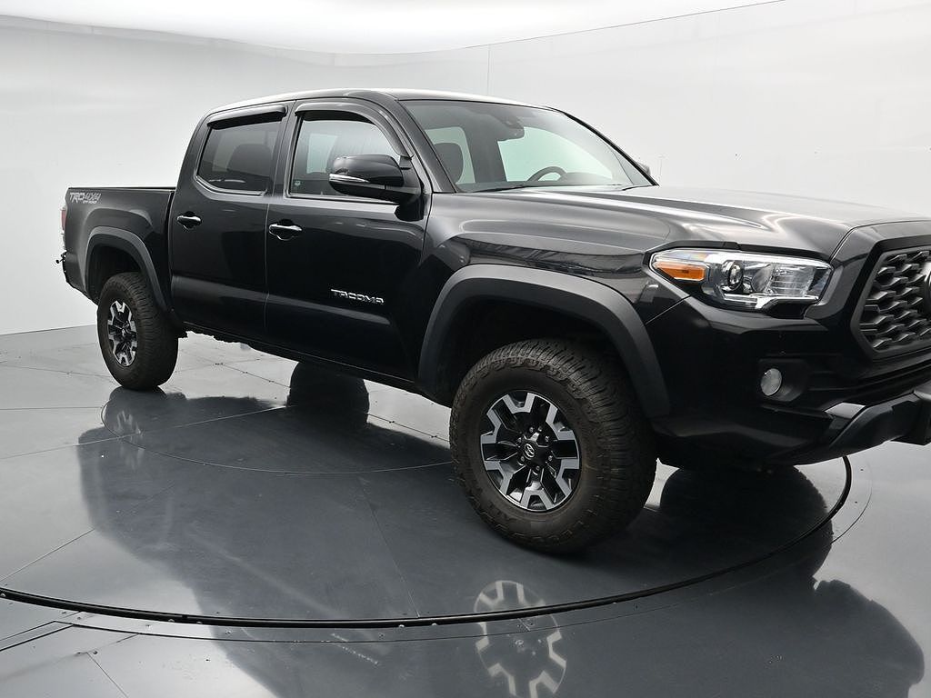 2022 Tacoma SR5
