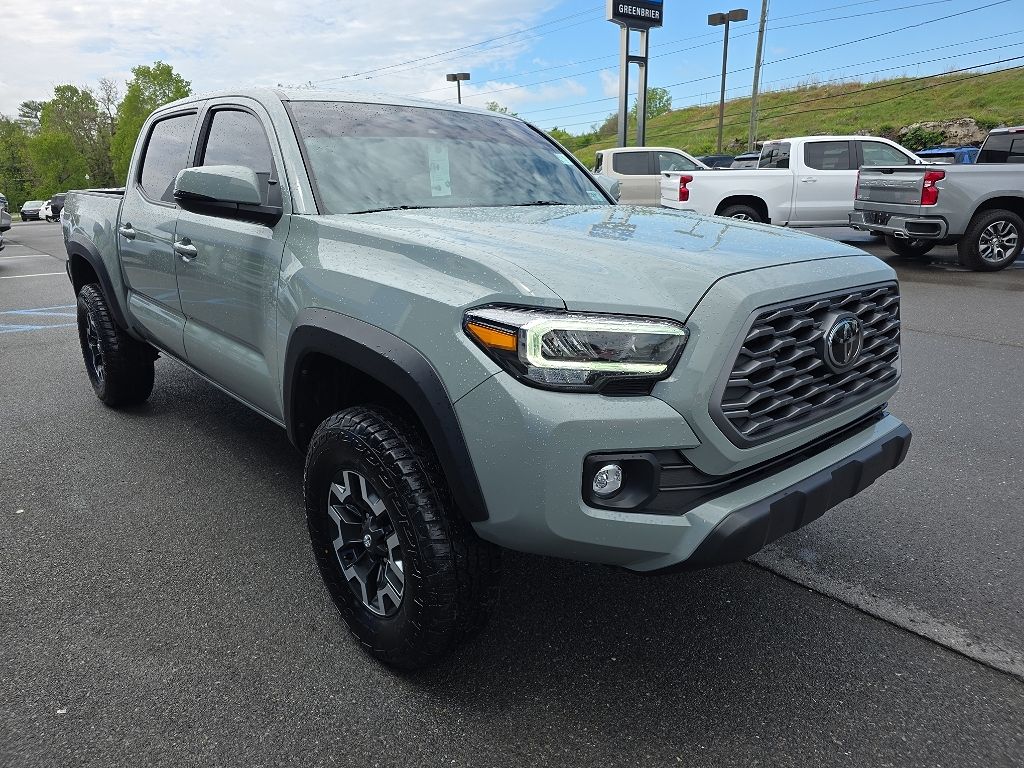 2022 Tacoma SR5