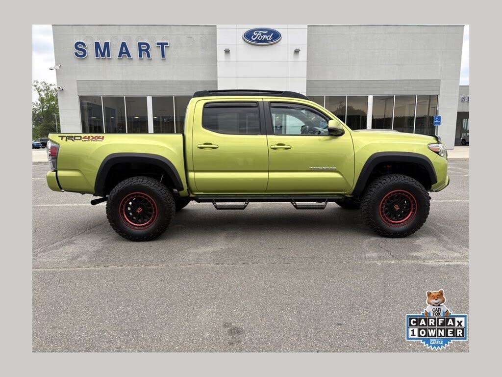 2023 Tacoma SR5