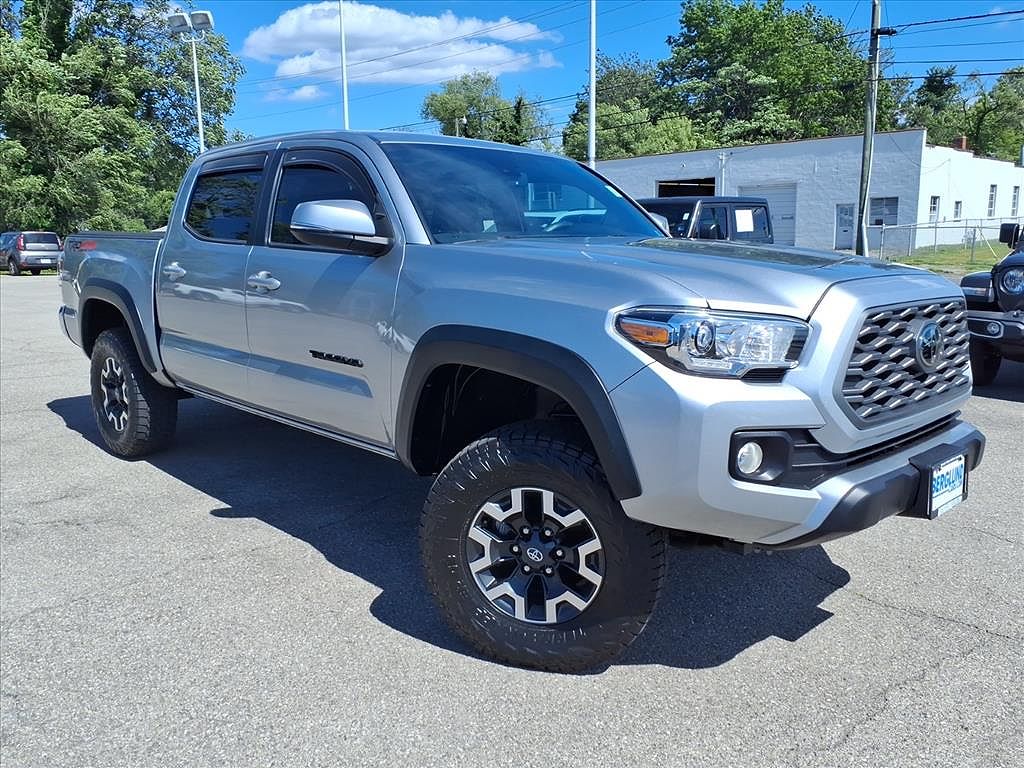2023 Tacoma SR5